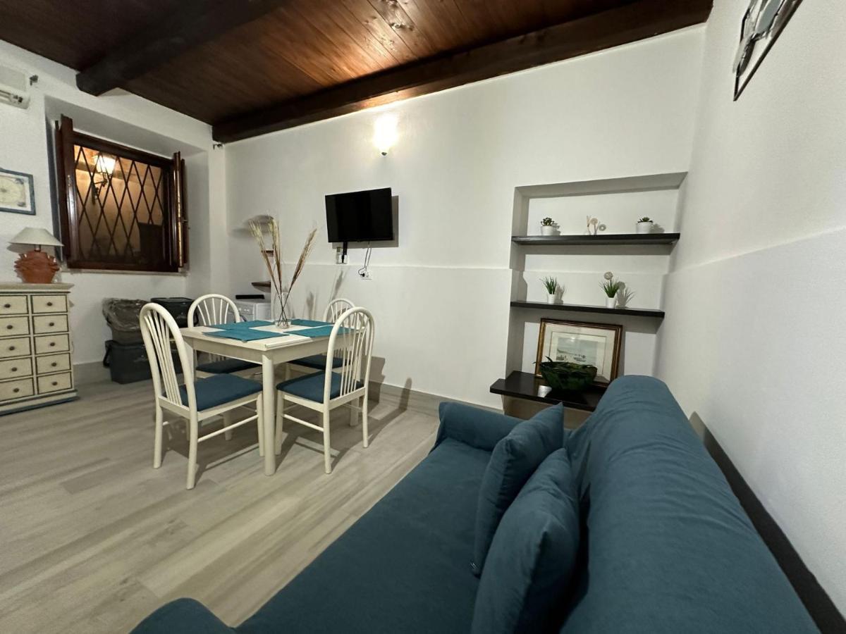 Vicolo Rappini Appartamento Terracina